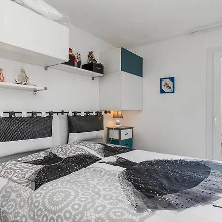 Les 4 Soleils- 174- Moderne 4 Pers Lejlighed